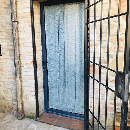 La Casina Di Ancicucco 2 דירה *